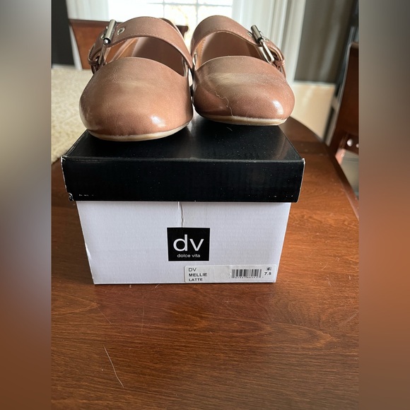Dolce Vita Mellie Nude Patent Leather Flats 7.5 - Picture 6 of 6